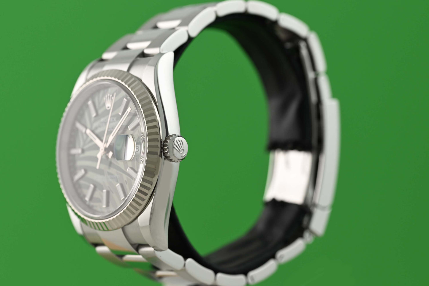 Rolex Oyster Perpetual Datejust 126234 - Full Set - Palm Motif Dial