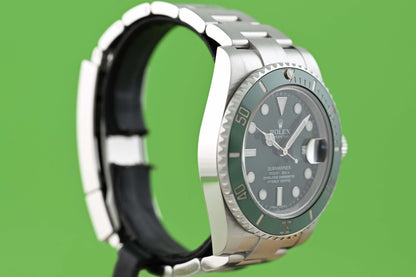 Rolex Submariner 116610LV - Full Set - Hulk