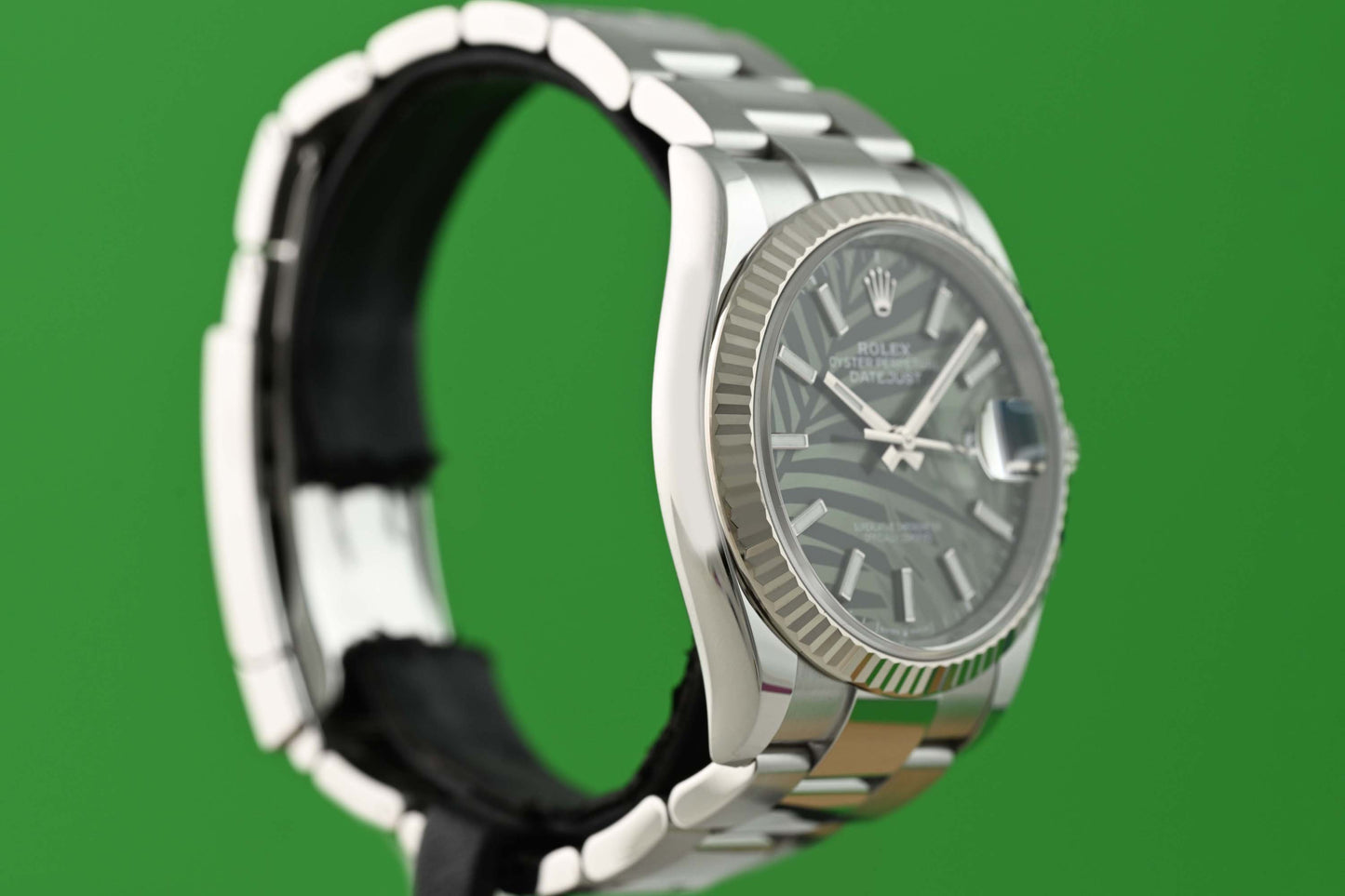 Rolex Oyster Perpetual Datejust 126234 - Full Set - Palm Motif Dial