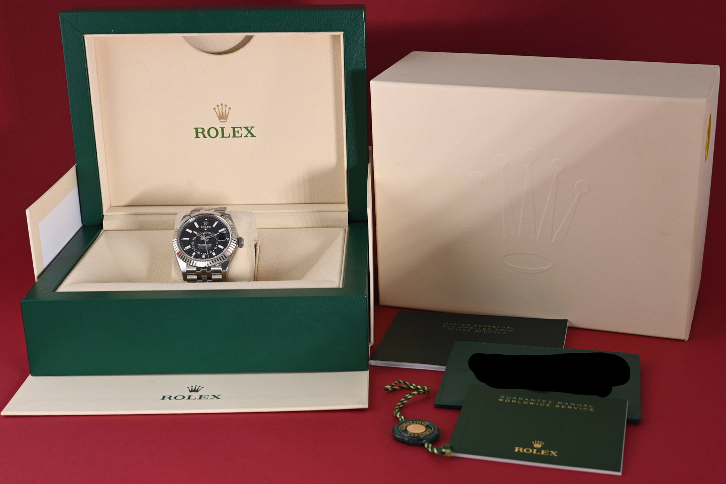 Rolex Sky-Dweller 326934 - Full Set - Black Dial