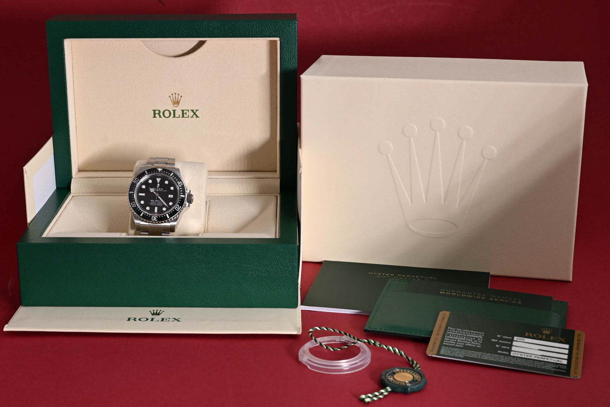 Rolex Sea Dweller 116600 - Full Set