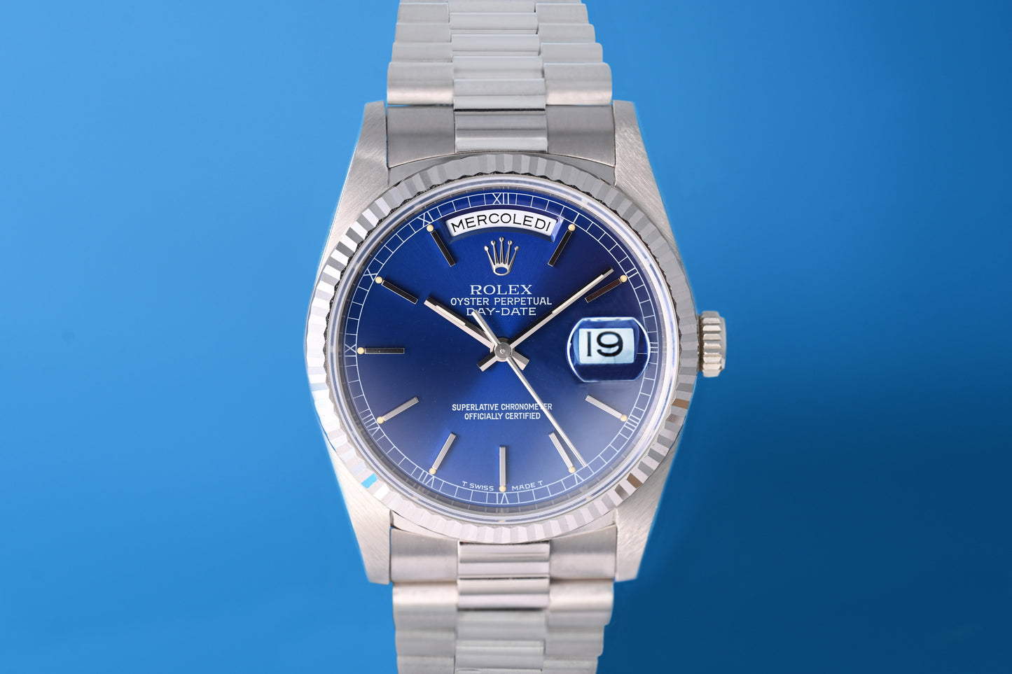 Rolex Day Date Weißgold 18239 - Full Set - Blue Dial - NOS