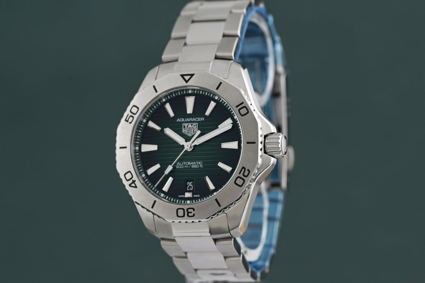 TAG Heuer Aquaracer Professional 200m Automatik - Full Set - NEW 2025