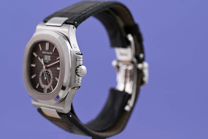 Patek Philippe Nautilus Annual Calendar 5726A - Full Set - Grey Dial