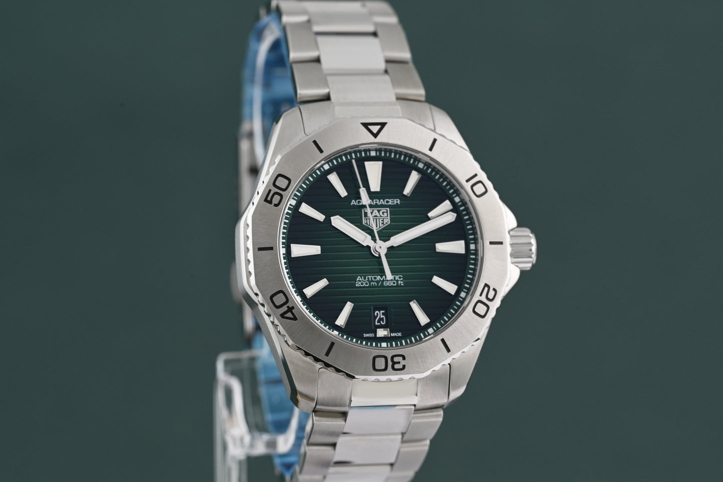 TAG Heuer Aquaracer Professional 200m Automatik - Full Set - NEW 2025