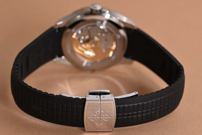 Patek Philippe Aquanaut Travel Time 5164A-001 - Full Set