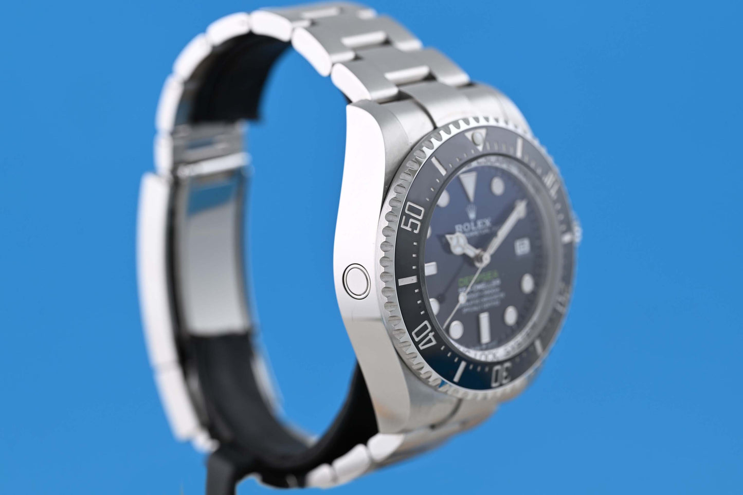 Rolex Deep Sea 136660 - D-Blue James Cameron - Full Set - Like New
