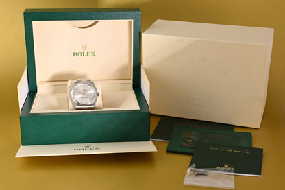 Rolex Oyster Perpetual 41mm 124300 - Silver Dial - Full Set