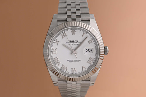 Rolex Datejust 41 - 126334 - White Dial - Full Set - Like NEW