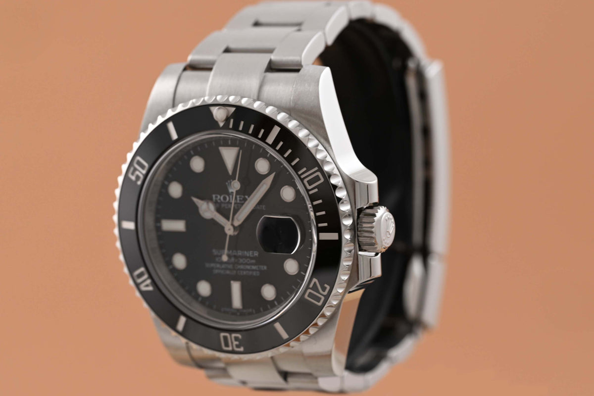 Rolex Submariner Date 116610LN - Full Set - 40mm - LC100