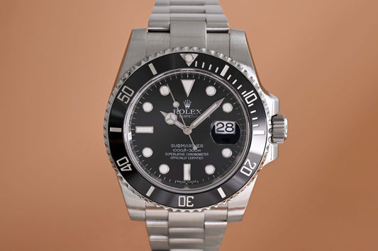 Rolex Submariner Date 116610LN - Full Set - 40mm - LC100