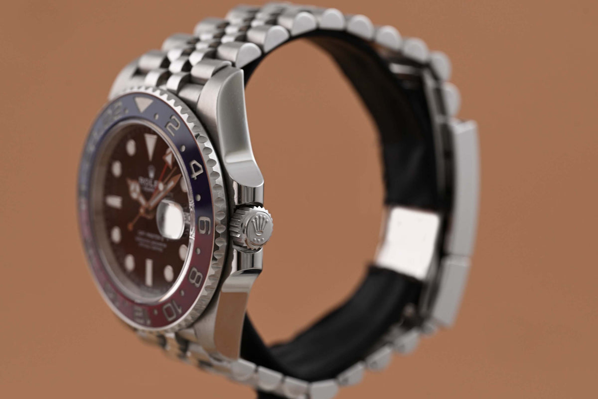 Rolex GMT Master II - 126710BLRO Pepsi - Full Set - LC100