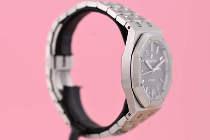 Audemars Piguet Royal Oak - 15450ST - Full Set
