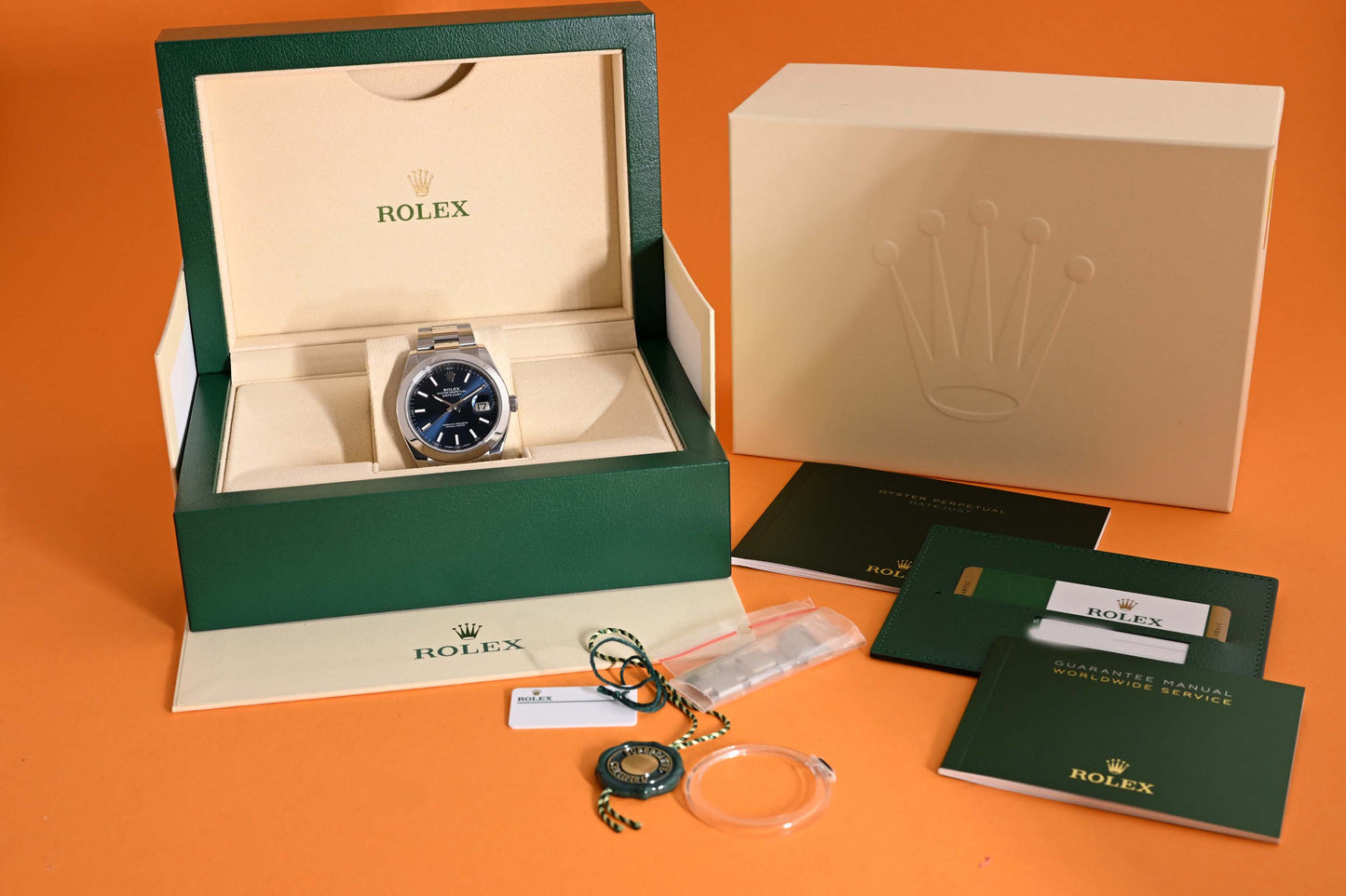 Rolex Datejust 41 - 126300 - Blue Dial - Full Set - LC100