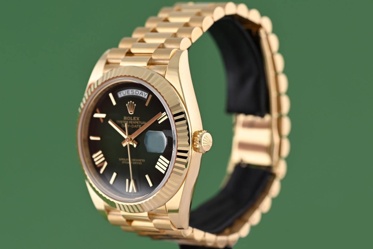 Rolex Day Date 40 Yellow Gold 228238 - Full Set - LC 100