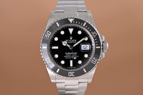 Rolex Submariner Date 126610LN - Full Set
