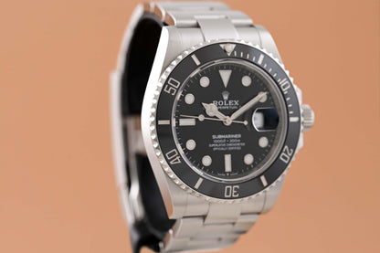 Rolex Submariner Date 126610LN - Full Set