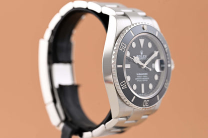 Rolex Submariner Date 126610LN - Full Set