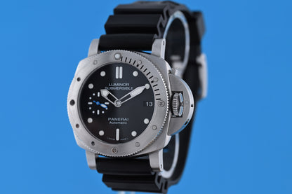 Panerai Luminor Submersible 1950 3 Days Automatic - Box and Papers