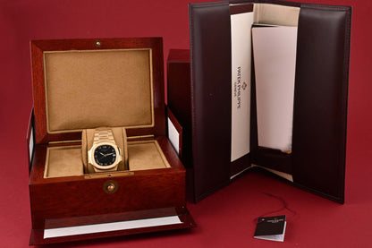 Patek Philippe Nautilus Gelbgold 3800/1J - Black Dial - Full Set