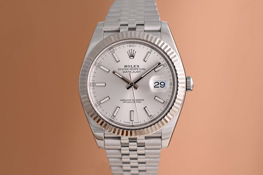 Rolex Datejust 41 - 126334 - Silver Dial - Full Set