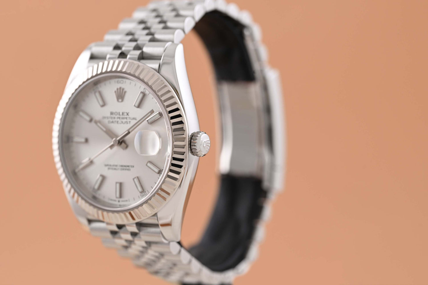 Rolex Datejust 41 - 126334 - Silver Dial - Full Set