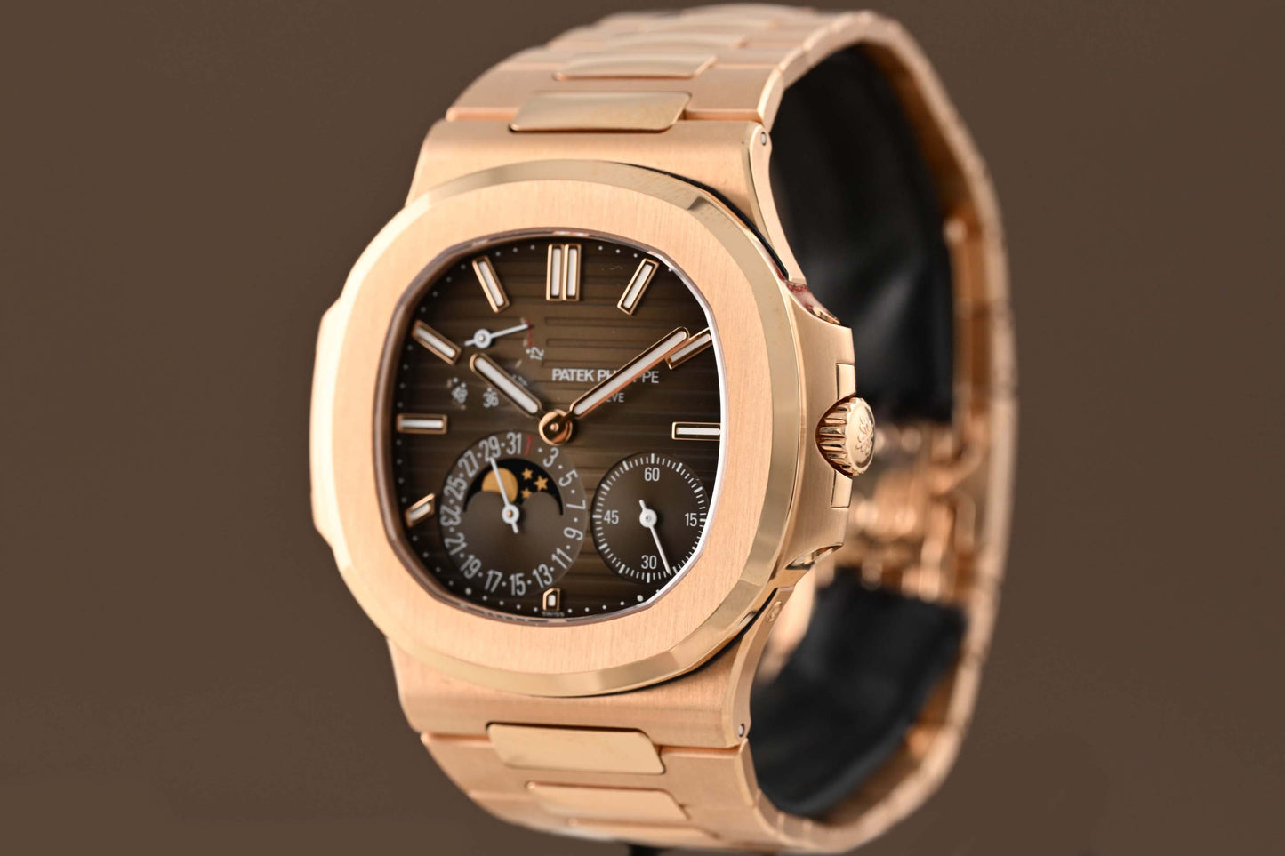 Patek Philippe Nautilus 5712R - Sunburst Brown - Full Set - NEW 2025