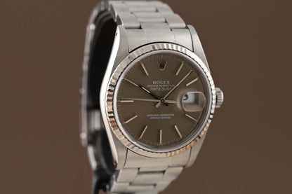 Rolex Oyster Perpetual Datejust 16234 - Full Set - LC100