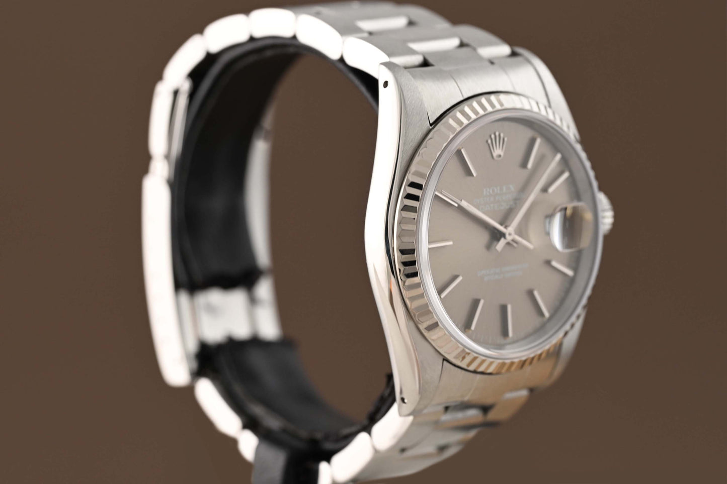 Rolex Oyster Perpetual Datejust 16234 - Full Set - LC100