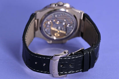Patek Philippe Nautilus 5712G-001 - Full Set