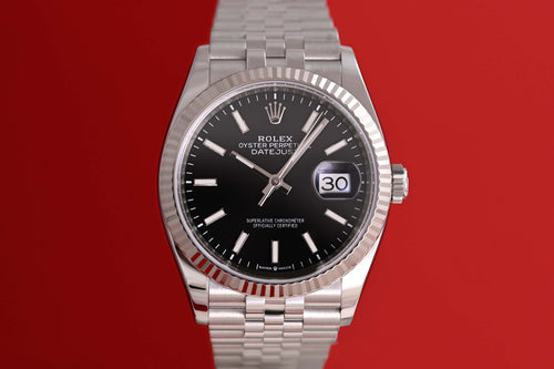 Rolex Datejust 36 - 126234 - Black Dial - Full Set