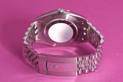 Rolex Datejust 41 - 126300 - Black Dial - Full Set