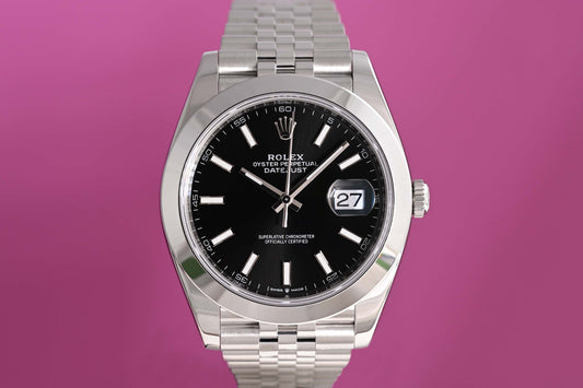 Rolex Datejust 41 - 126300 - Black Dial - Full Set