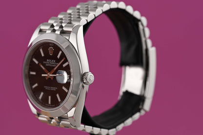 Rolex Datejust 41 - 126300 - Black Dial - Full Set