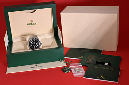 Rolex Submariner Date 126610LN - Full Set - Like New