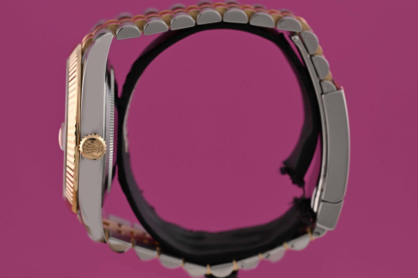 Rolex Datejust 41 - 126333 - Black Dial - Full Set