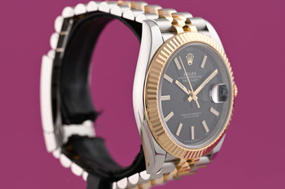 Rolex Datejust 41 - 126333 - Black Dial - Full Set