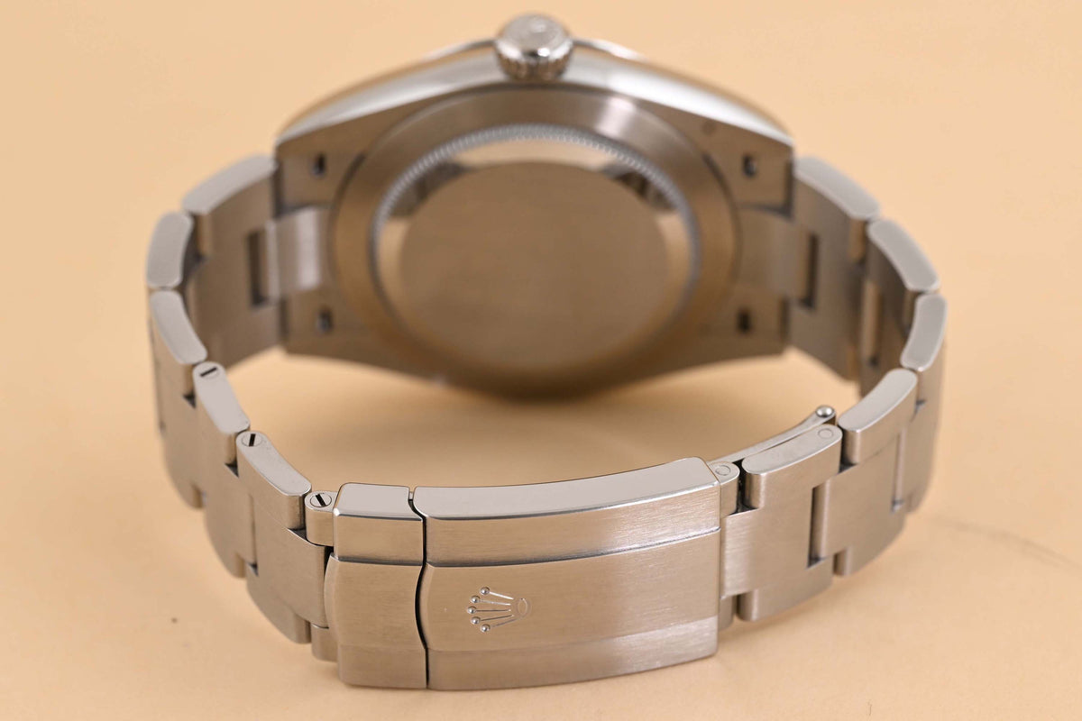 Rolex Oyster Perpetual 36mm 116000 - Full Set - Silver Dial - LC100