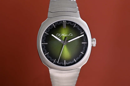 H.Moser & Cie Streamliner - Green Dial - Full Set