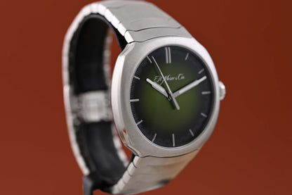 H.Moser & Cie Streamliner - Green Dial - Full Set
