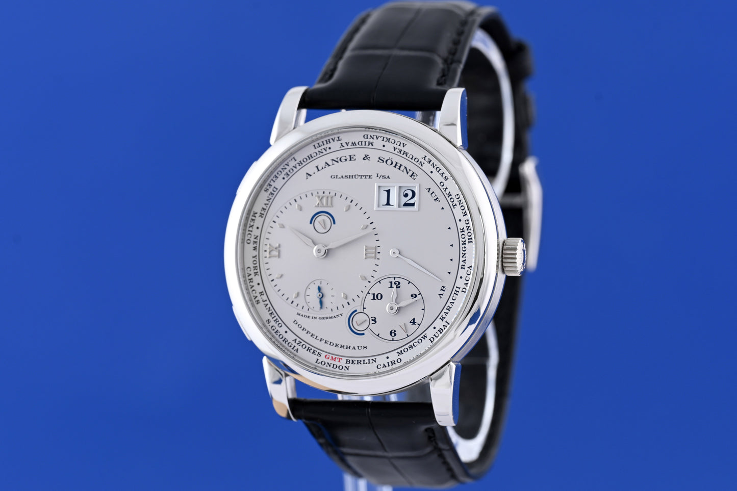 A. Lange & Söhne Lange 1 Zeitzone 116.025 Platin