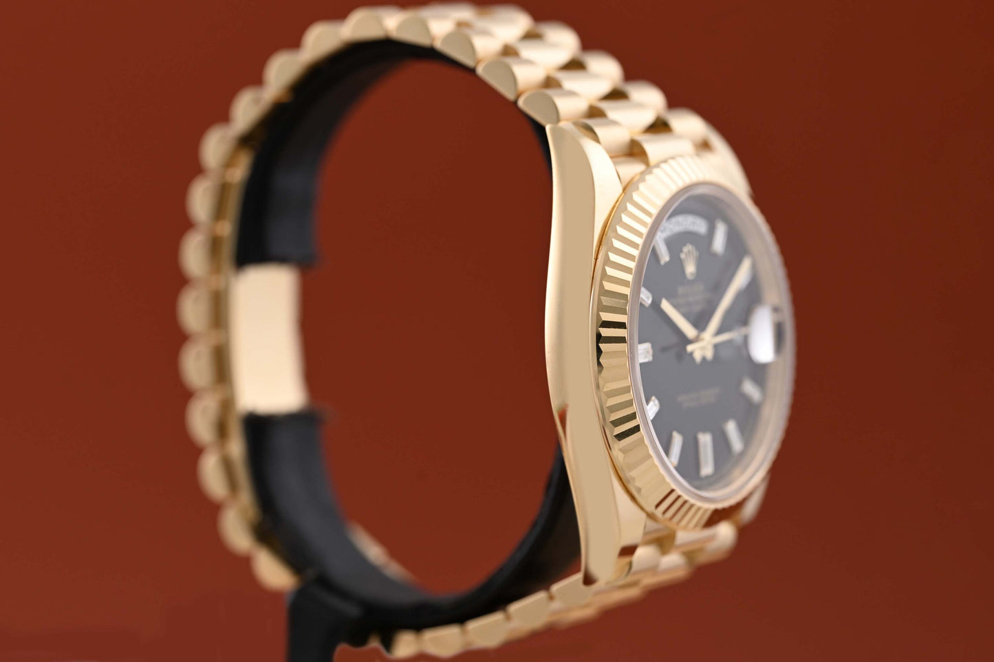 Rolex Day Date 40 Gelbgold 228238 - Full Set - Black Baguette Dial - Like NEW 2023
