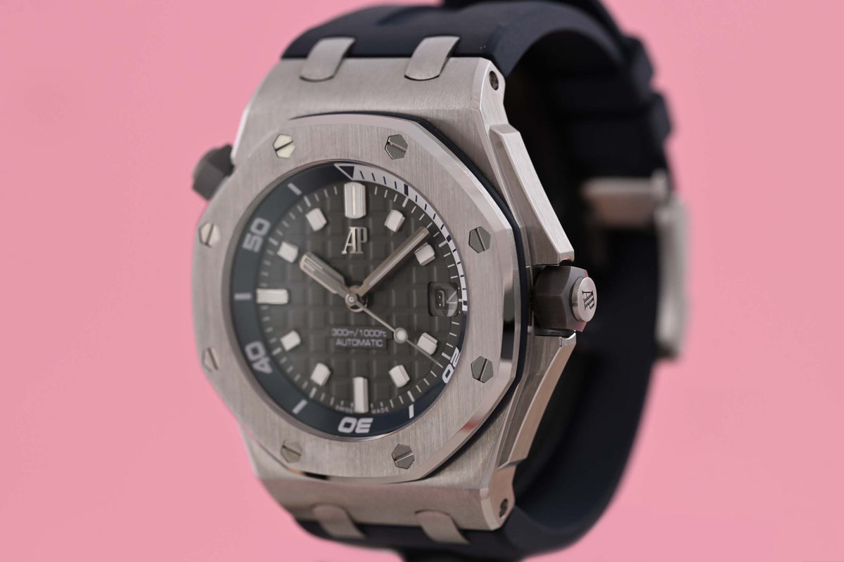 Audemars Piguet Royal Oak Offshore Diver - Full Set