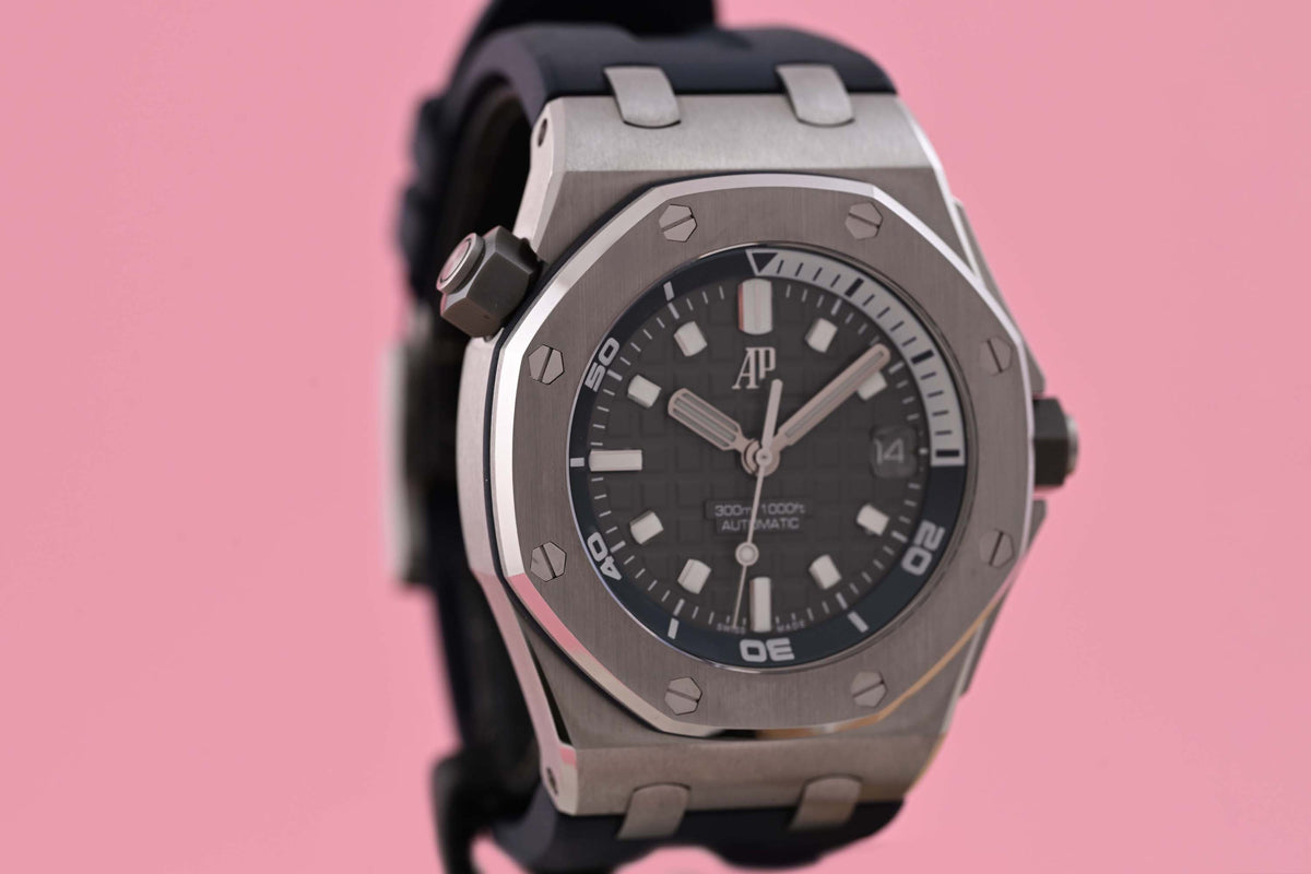 Audemars Piguet Royal Oak Offshore Diver - Full Set