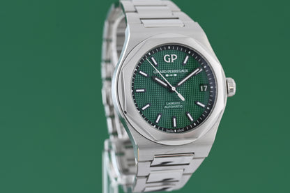 Girard Perregaux Laureato - Green Dial - Full Set