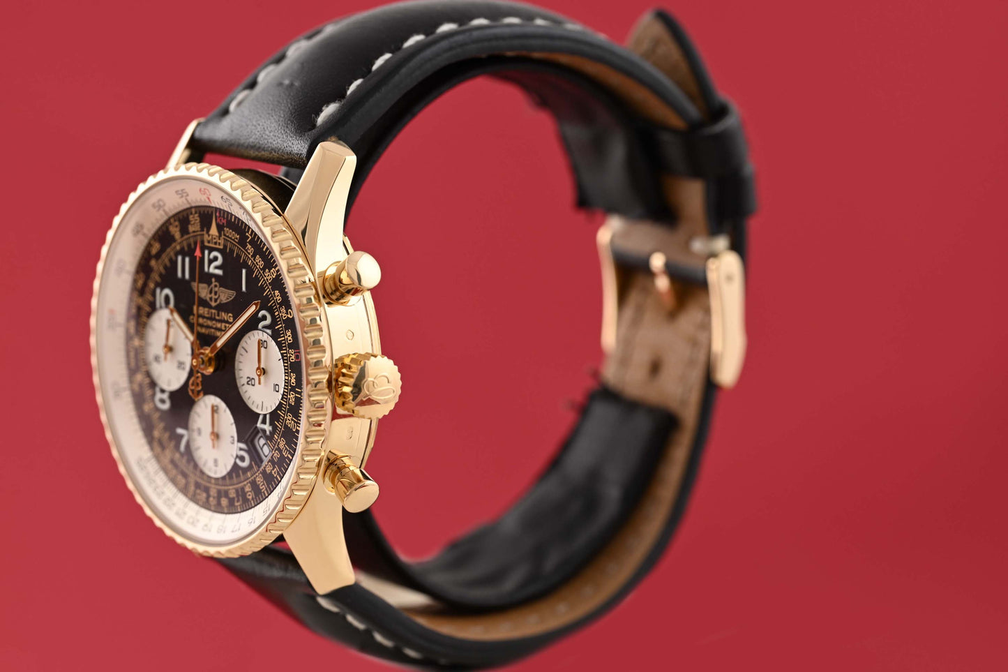 Breitling Navitimer Chronograph 42 - Limited - 18k Gold