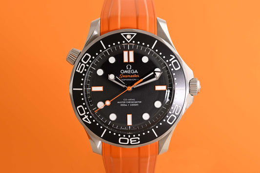 Omega Seamaster Diver 300M - Black Dial - Full Set