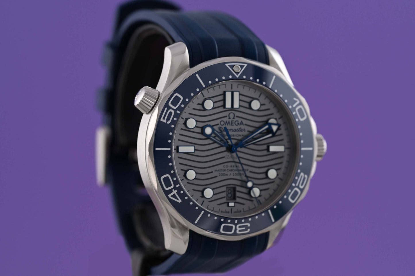 Omega Seamaster Diver 300M - Grey Dial - Full Set + Stahlband