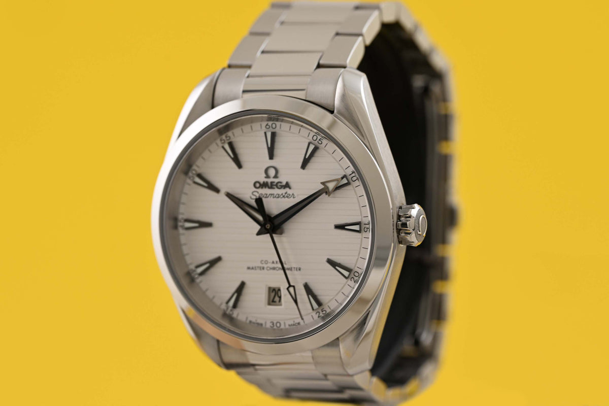 Omega Seamaster Aqua Terra 38mm - White Dial - Full Set