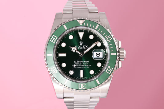 Rolex Submariner 116610LV - Full Set - Hulk - LC 100